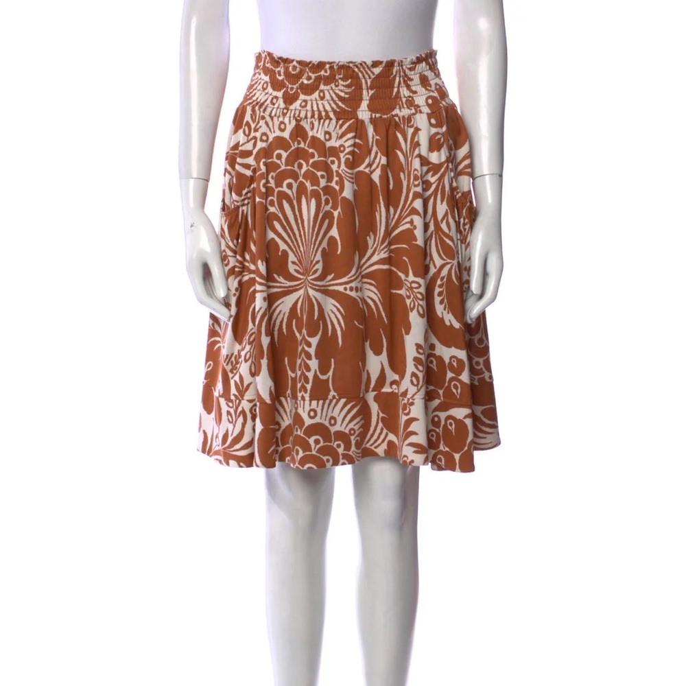 Diane Von Furstenberg Size 6 Silk Floral Print A Line Skirt Knee Length Pockets